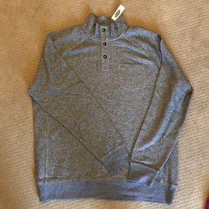 NWT old navy men’s long sleeve shirt